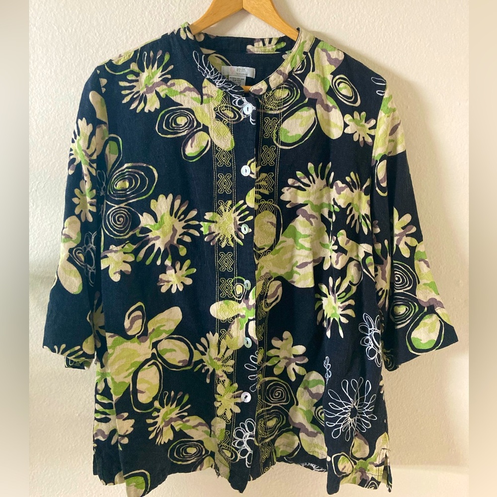 Women's Plus Button Up Top- Black with colorful Accents - Erin by Erin London 1x